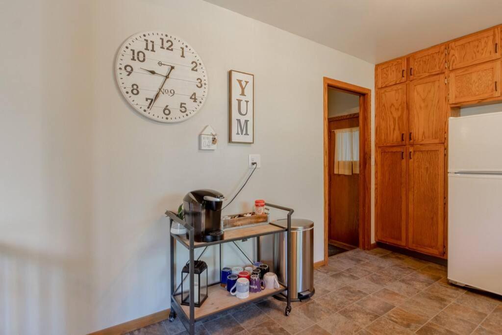 Family Home W/ 2 King, 2 Queen Beds + Game Room Bemidji Buitenkant foto